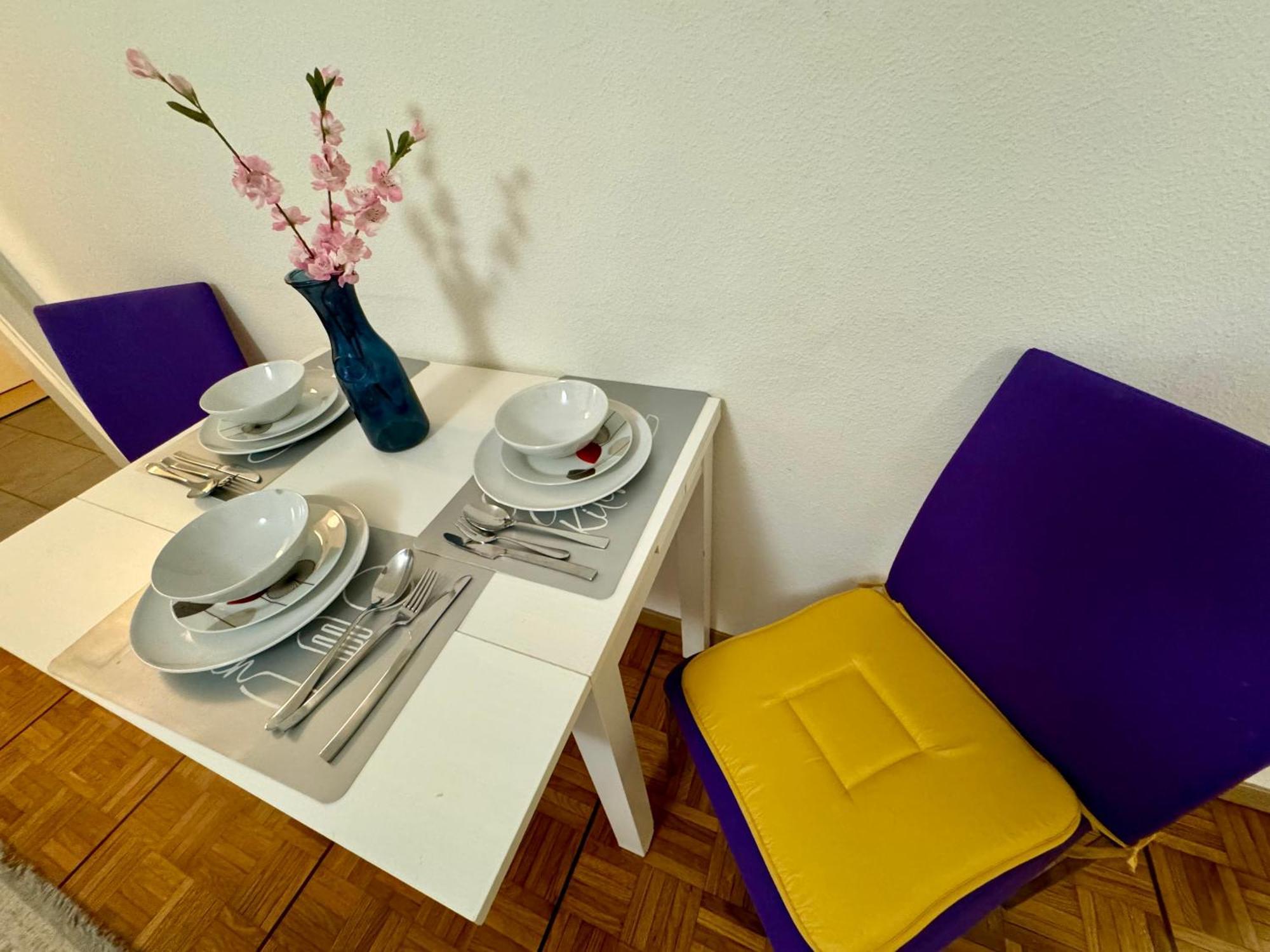 Apartahotel Confort 로잔 외부 사진